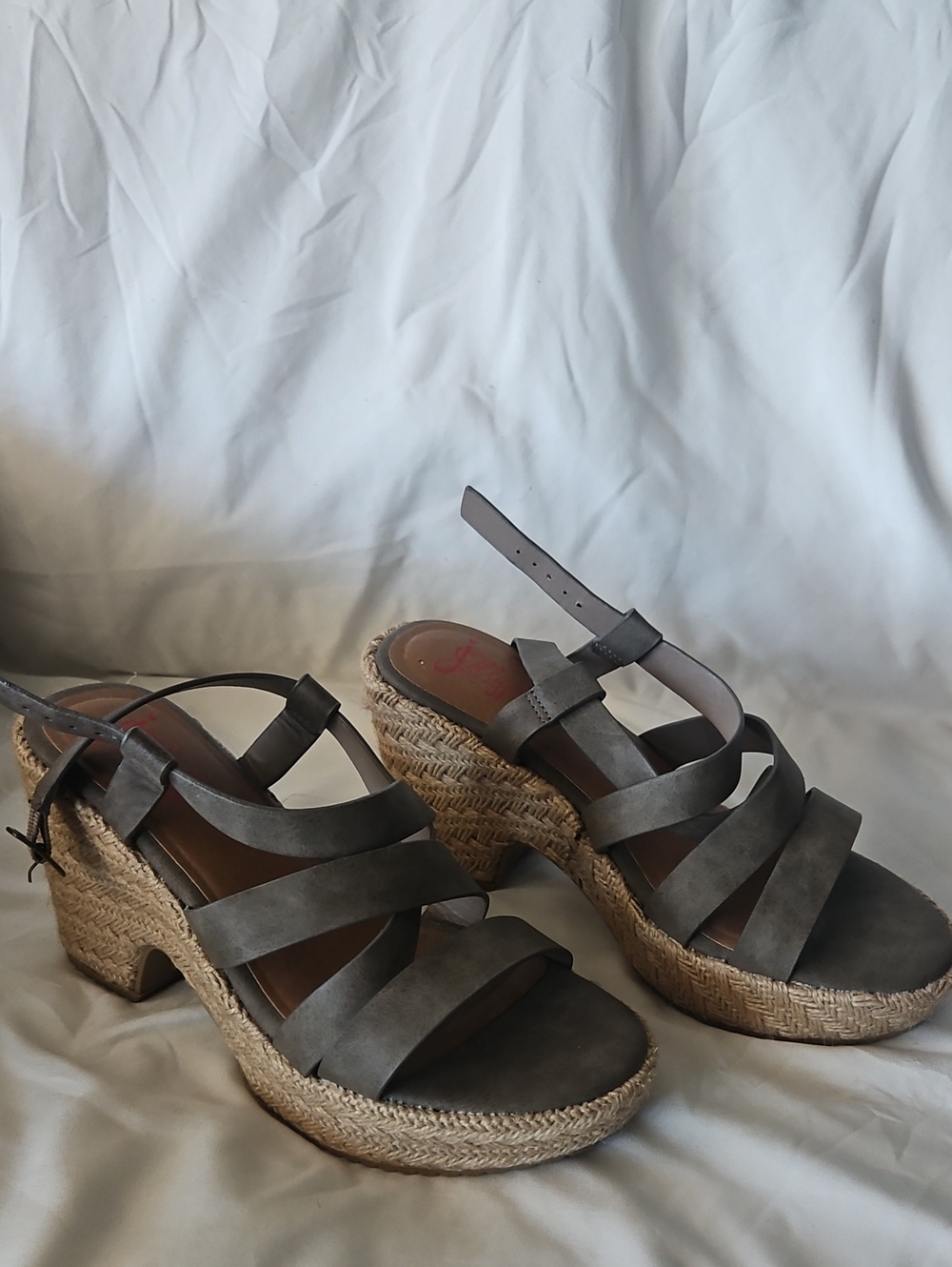 Women’s Jellypop Gray Strappy Platform Sandals